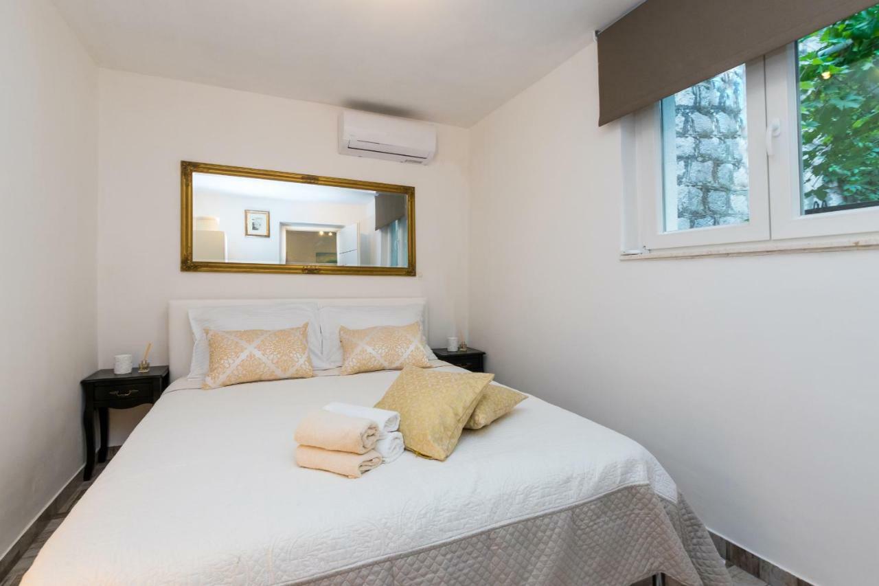 Apartment Stari Dvor Kaštela Екстериор снимка