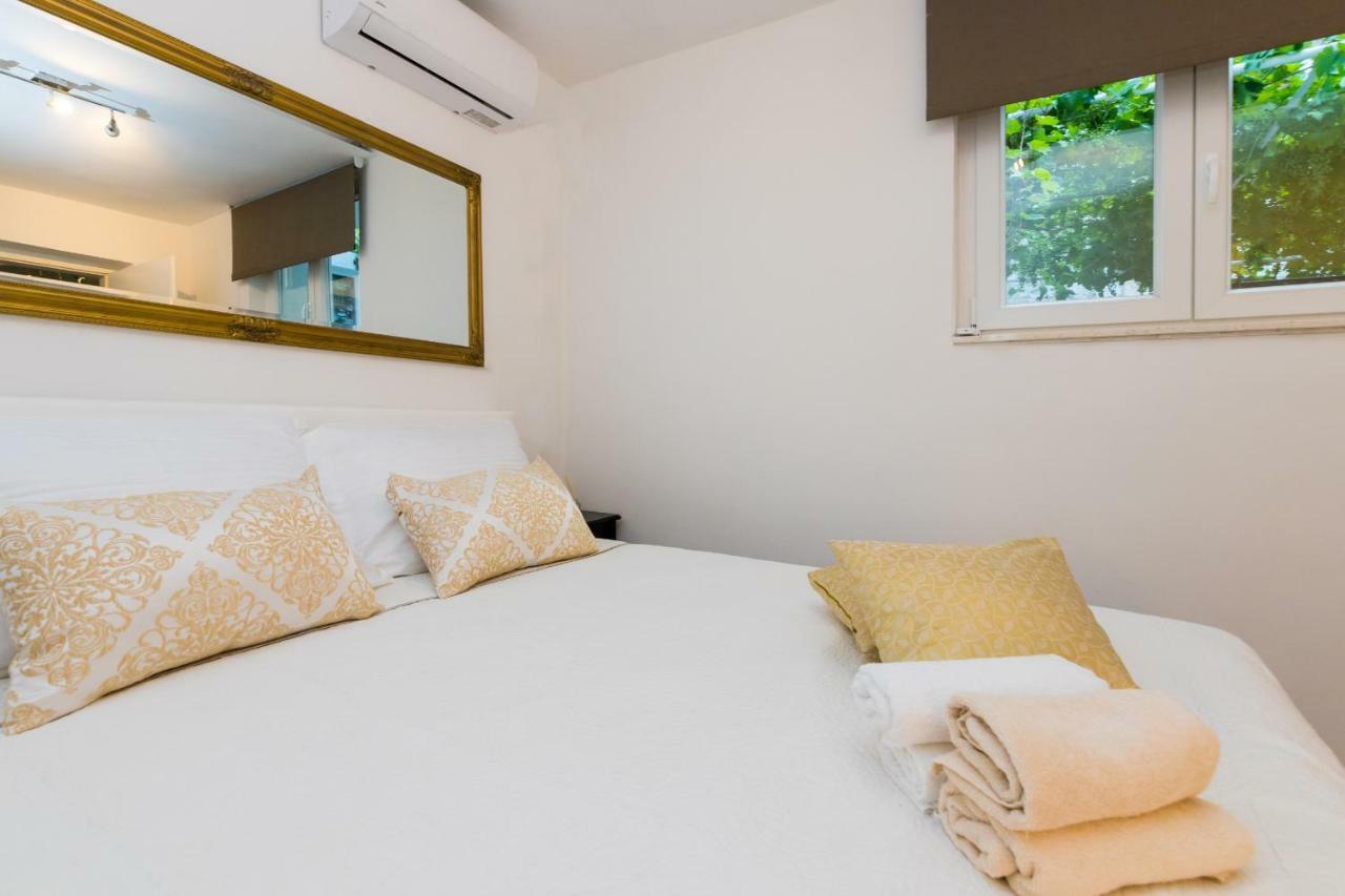 Apartment Stari Dvor Kaštela Екстериор снимка